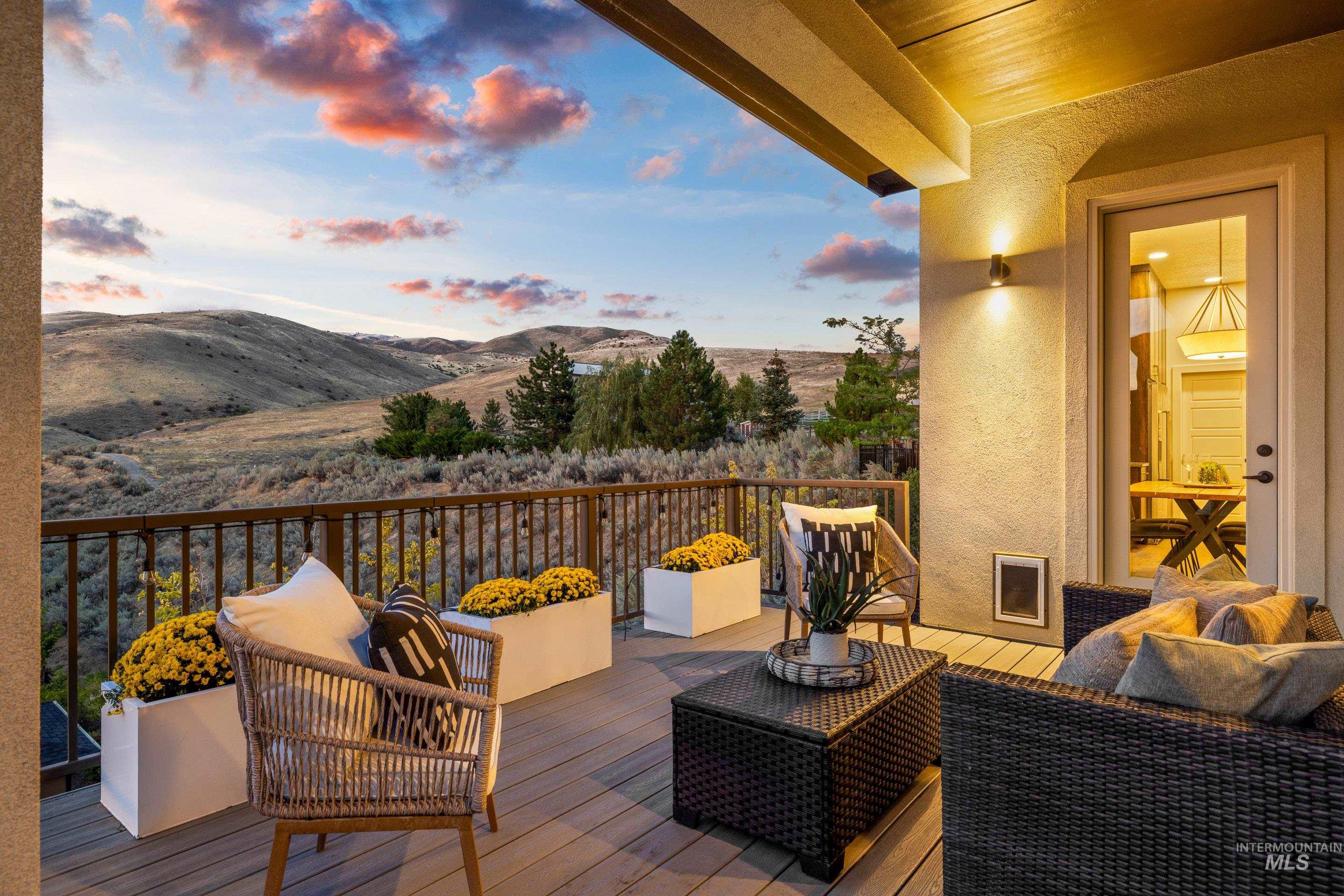 7168 E Highland Valley Road, Boise, Idaho 83716, 3 Bedrooms, 2.5 Bathrooms, Residential For Sale, Price $899,900, 98961216
