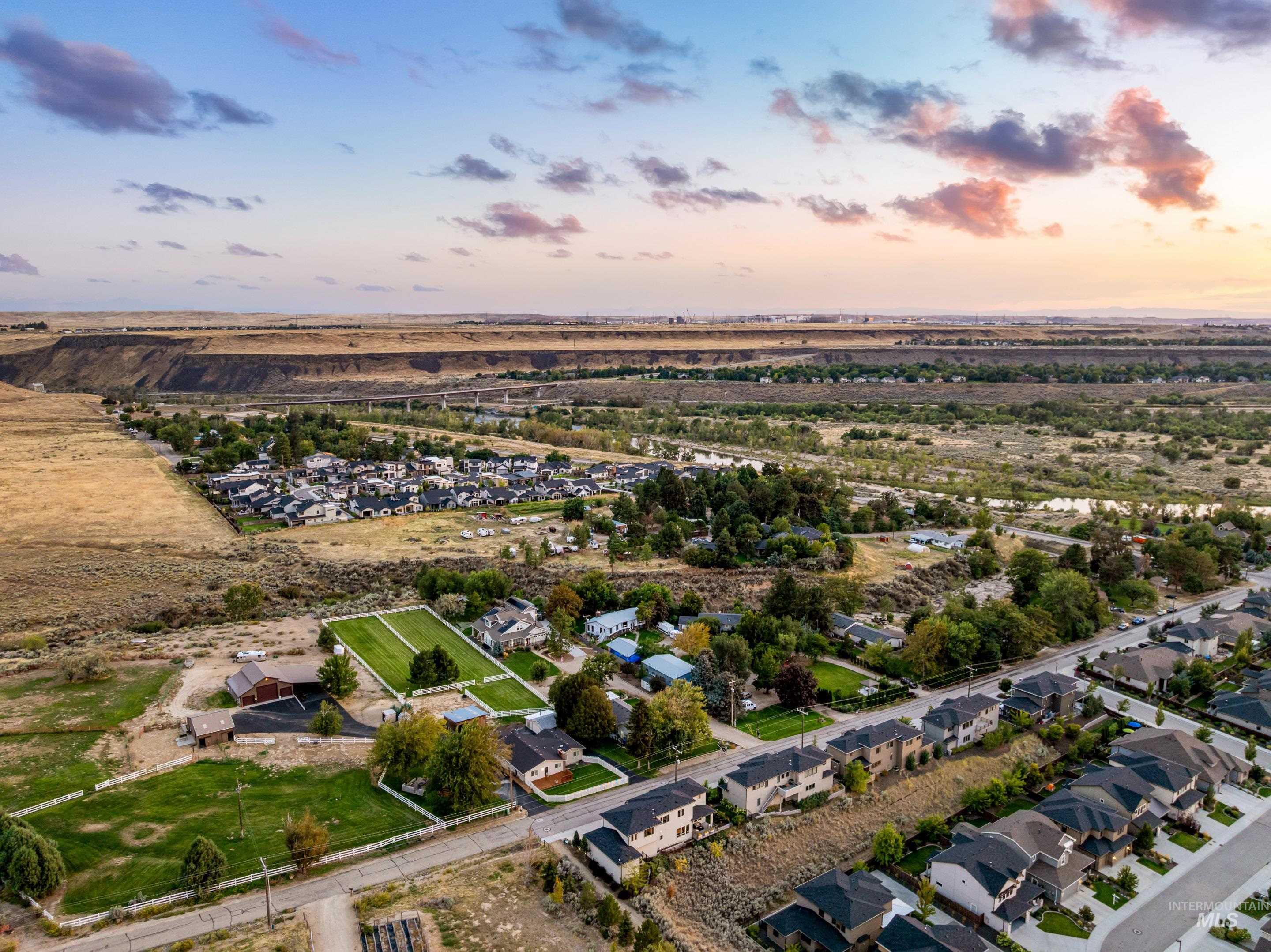 7168 E Highland Valley Road, Boise, Idaho 83716, 3 Bedrooms, 2.5 Bathrooms, Residential For Sale, Price $899,900, 98961216