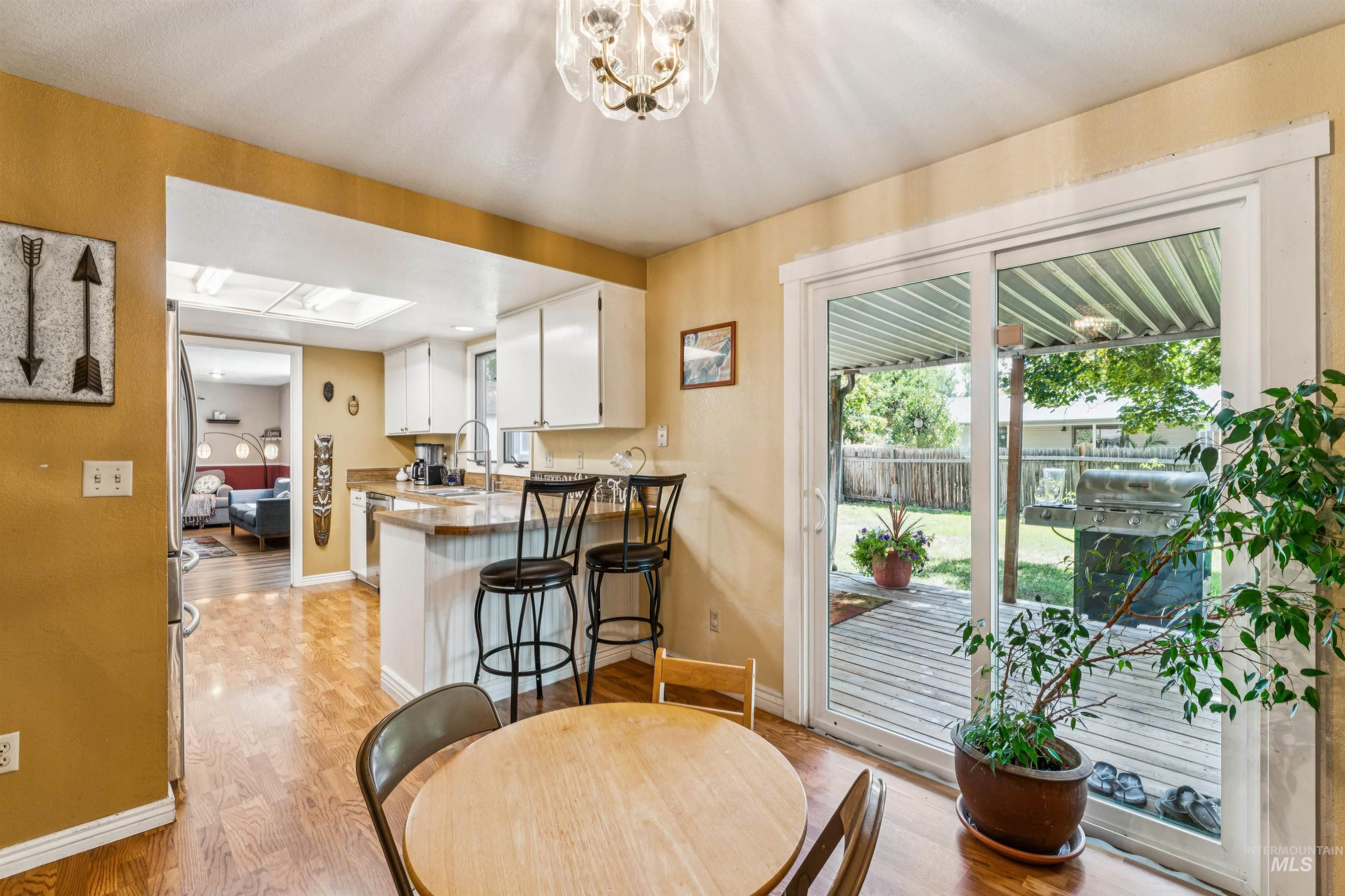 10319 W Ardyce Street, Boise, Idaho 83704, 3 Bedrooms, 2 Bathrooms, Residential For Sale, Price $425,000, 98961236