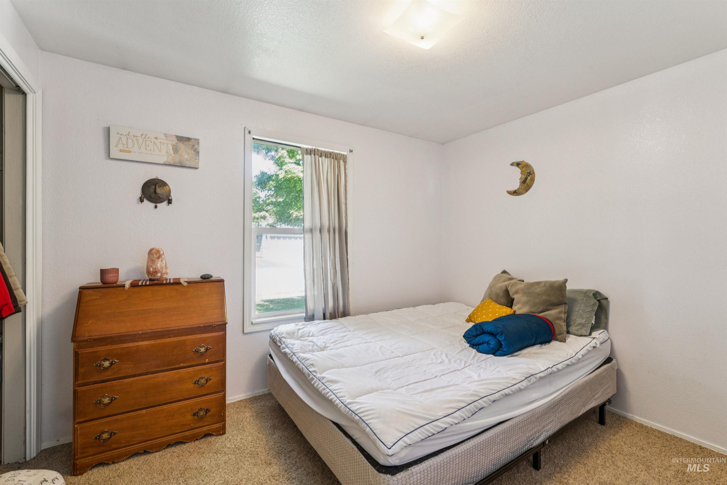 10319 W Ardyce Street, Boise, Idaho 83704, 3 Bedrooms, 2 Bathrooms, Residential For Sale, Price $425,000, 98961236