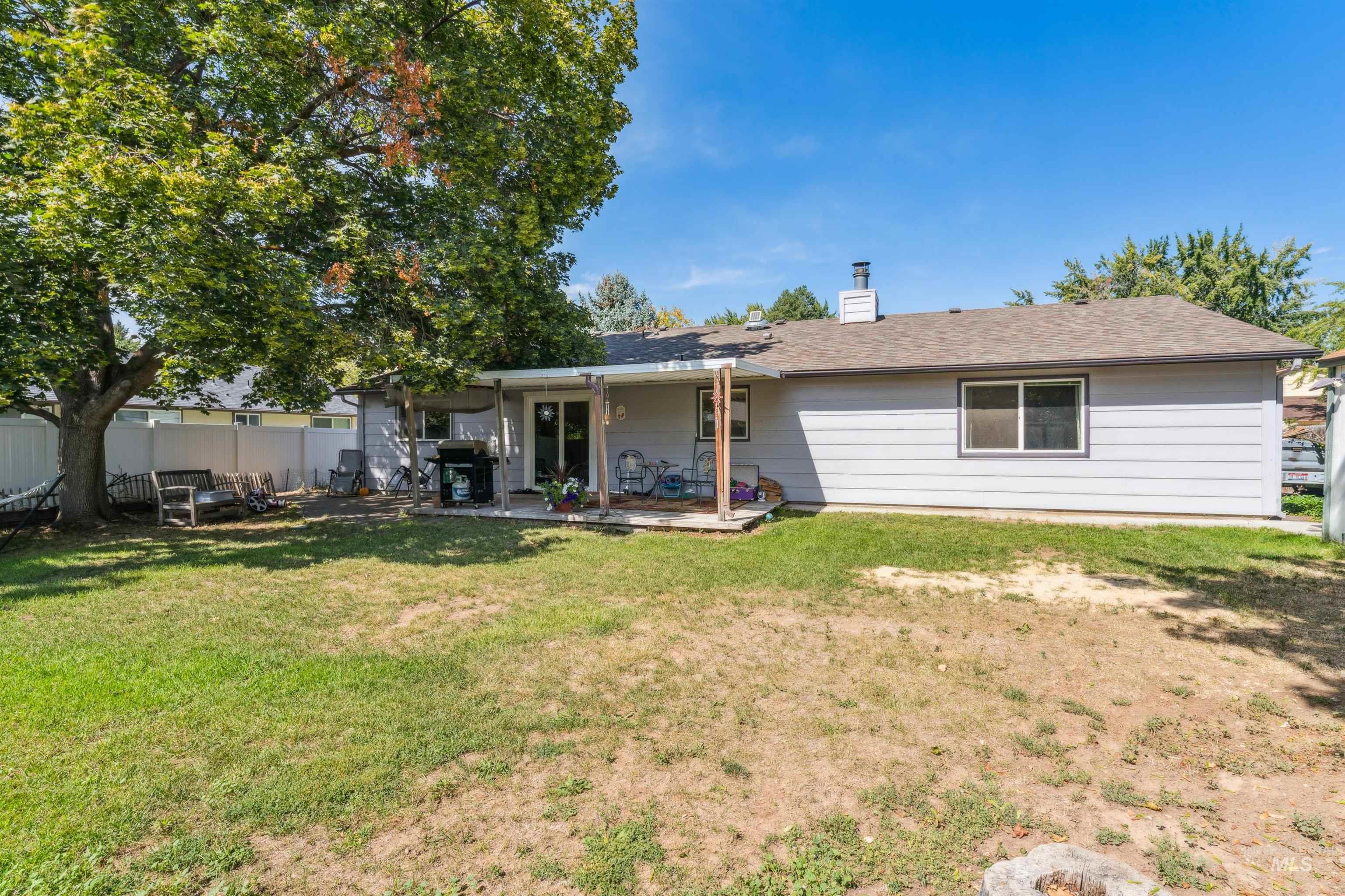 10319 W Ardyce Street, Boise, Idaho 83704, 3 Bedrooms, 2 Bathrooms, Residential For Sale, Price $425,000, 98961236
