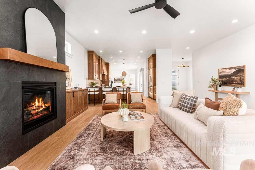 893 N Danville Ave, Eagle, Idaho 83616, 4 Bedrooms, 4.5 Bathrooms, Residential For Sale, Price $1,250,000, 98961243