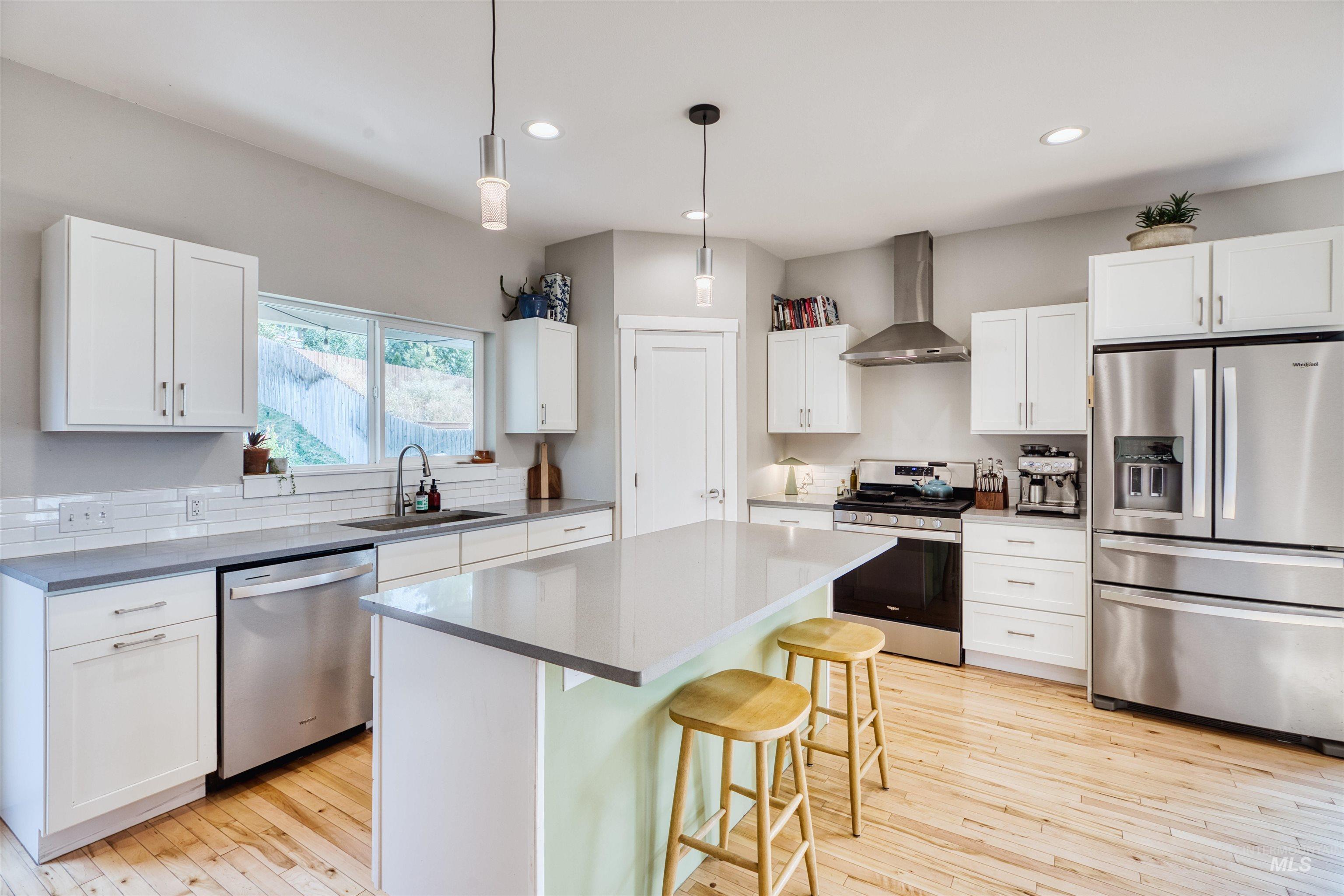 1645 E Third St, Moscow, Idaho 83843-3774, 4 Bedrooms, 2.5 Bathrooms, Residential For Sale, Price $460,000, 98961245
