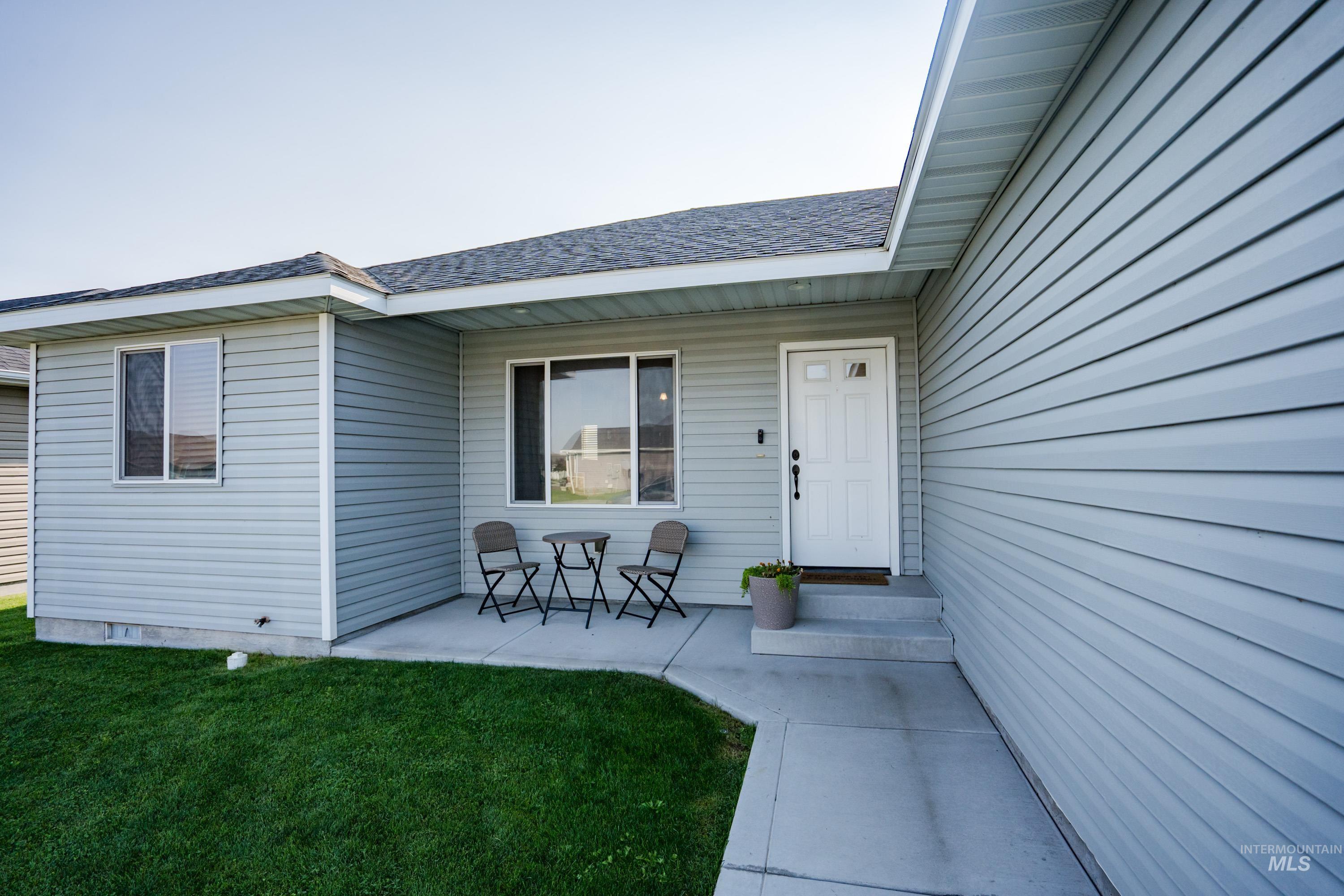 345 Miller Ave, Burley, Idaho 83318, 3 Bedrooms, 2 Bathrooms, Residential For Sale, Price $315,000, 98961246