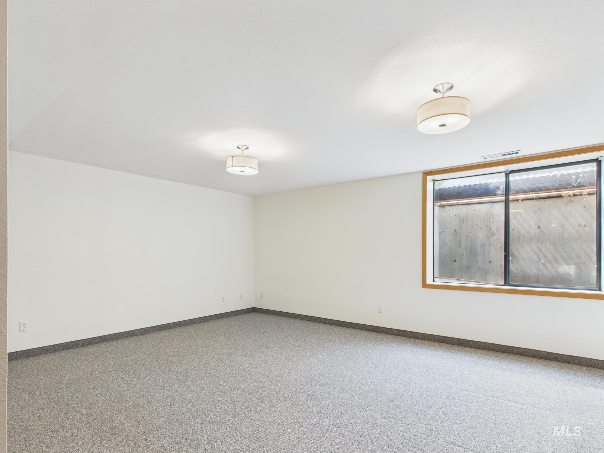 3507 10th Street, Lewiston, Idaho 83501, 2 Bedrooms, 2 Bathrooms, Residential For Sale, Price $449,000, 98961248