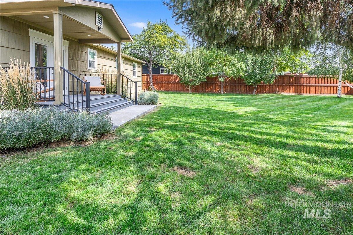 3625 W Tulara Dr, Boise, Idaho 83706, 3 Bedrooms, 2 Bathrooms, Residential For Sale, Price $665,000, 98961249