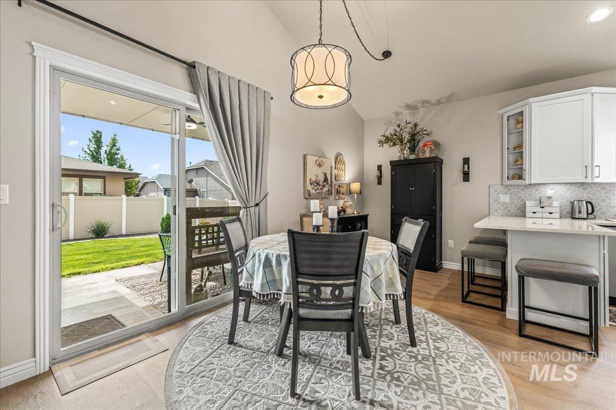 10395 McKinley St, Nampa, Idaho 83687, 3 Bedrooms, 2 Bathrooms, Residential For Sale, Price $470,000, 98961256