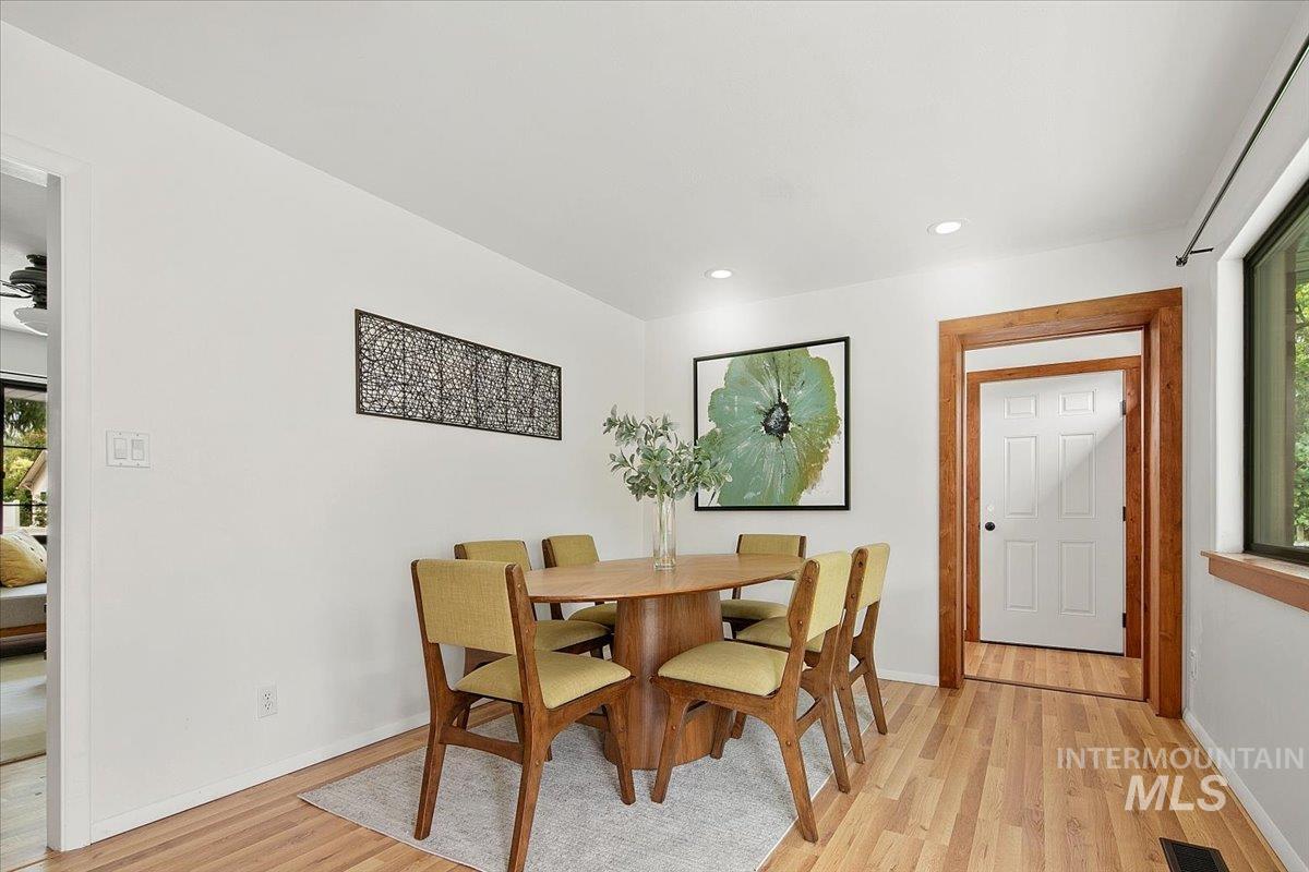2106 N 32nd, Boise, Idaho 83703, 4 Bedrooms, 2 Bathrooms, Residential For Sale, Price $749,900, 98961258