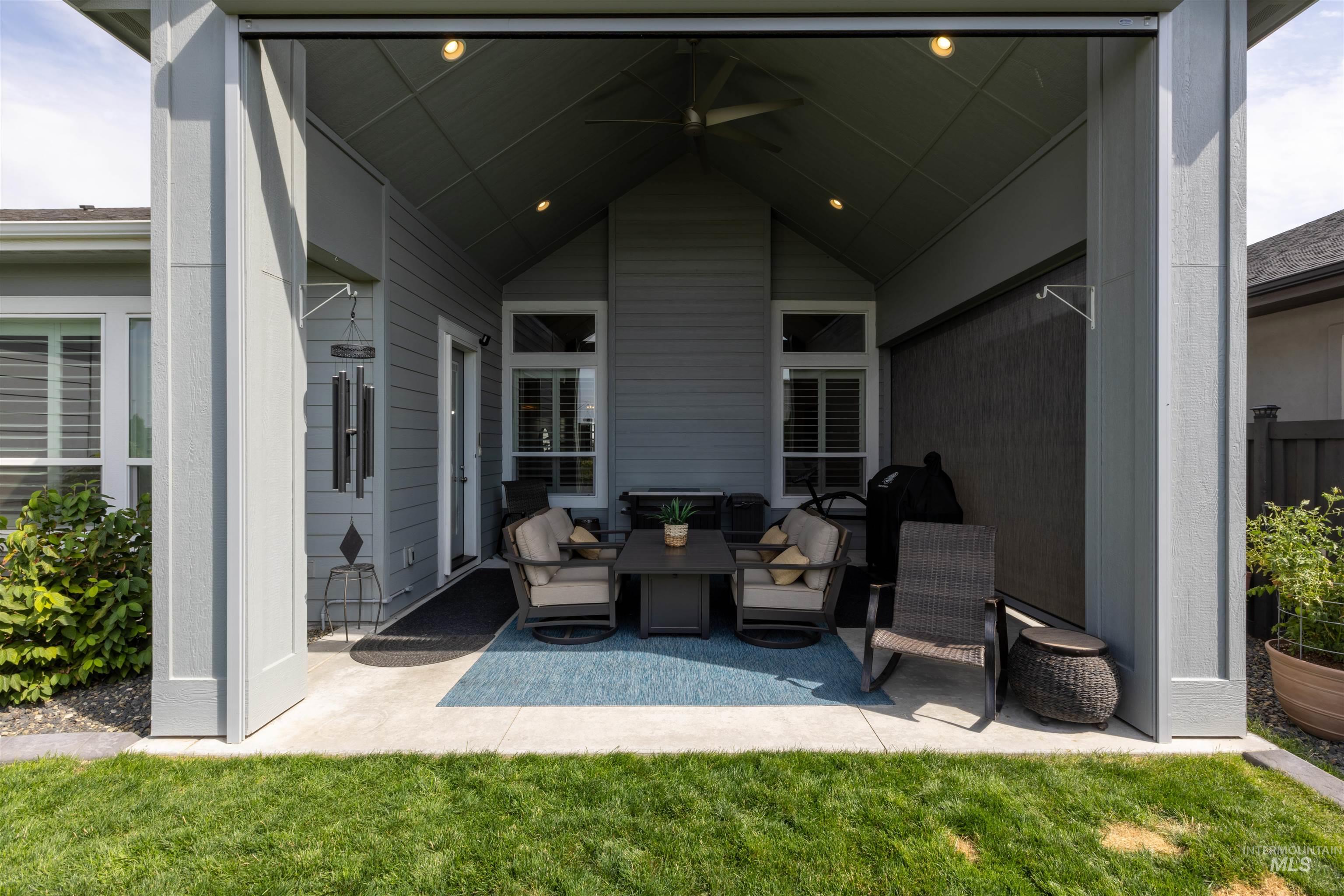 View of patio / terrace featuring outdoor lounge area and a ceiling fan