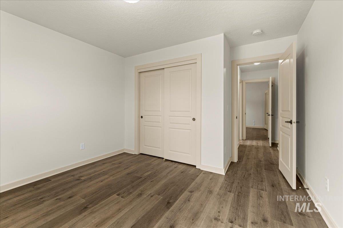 5979 S Atwell Grove Ave, Boise, Idaho 83709, 3 Bedrooms, 2 Bathrooms, Residential For Sale, Price $525,000, 98961285