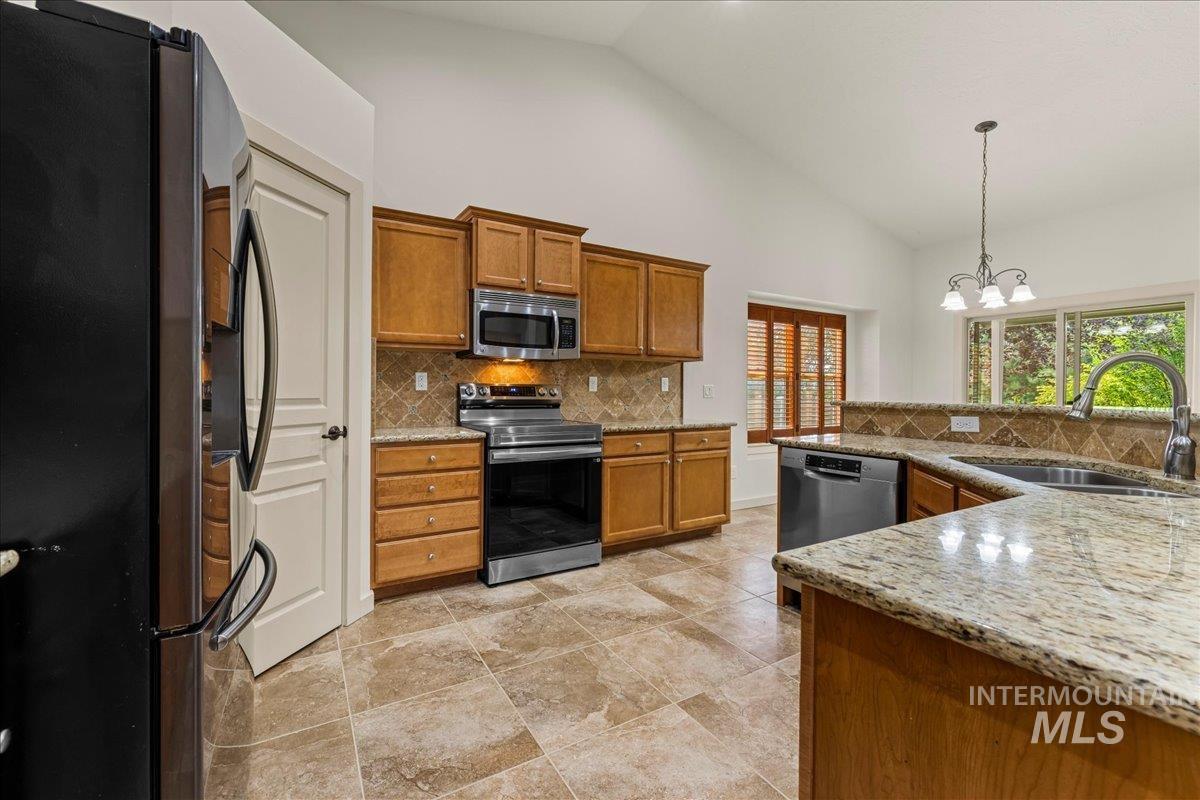 5979 S Atwell Grove Ave, Boise, Idaho 83709, 3 Bedrooms, 2 Bathrooms, Residential For Sale, Price $525,000, 98961285
