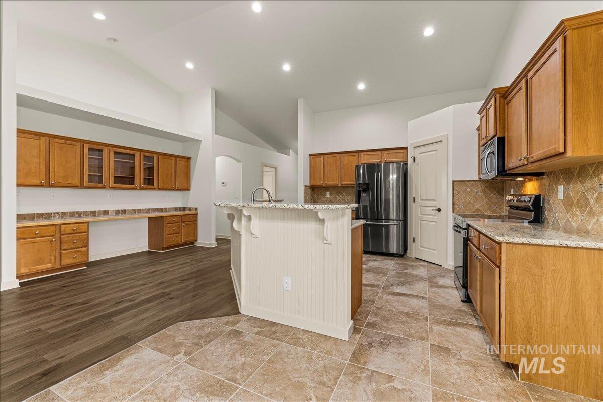5979 S Atwell Grove Ave, Boise, Idaho 83709, 3 Bedrooms, 2 Bathrooms, Residential For Sale, Price $525,000, 98961285