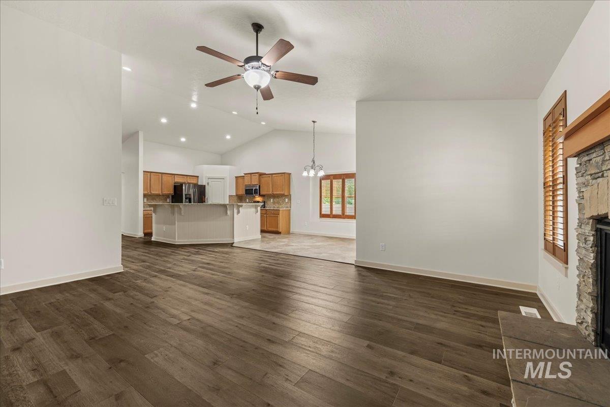 5979 S Atwell Grove Ave, Boise, Idaho 83709, 3 Bedrooms, 2 Bathrooms, Residential For Sale, Price $525,000, 98961285