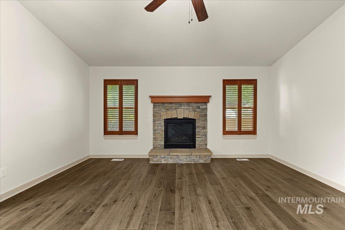 5979 S Atwell Grove Ave, Boise, Idaho 83709, 3 Bedrooms, 2 Bathrooms, Residential For Sale, Price $525,000, 98961285