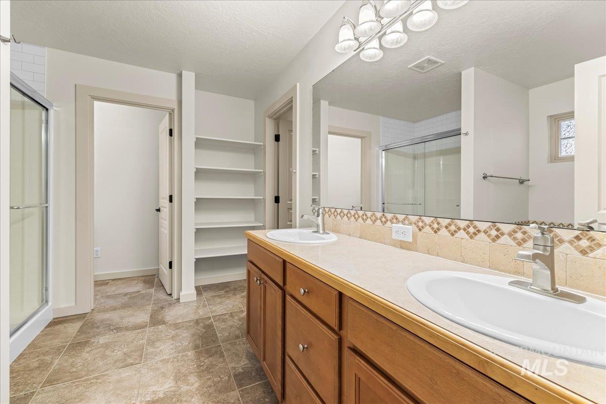 5979 S Atwell Grove Ave, Boise, Idaho 83709, 3 Bedrooms, 2 Bathrooms, Residential For Sale, Price $525,000, 98961285