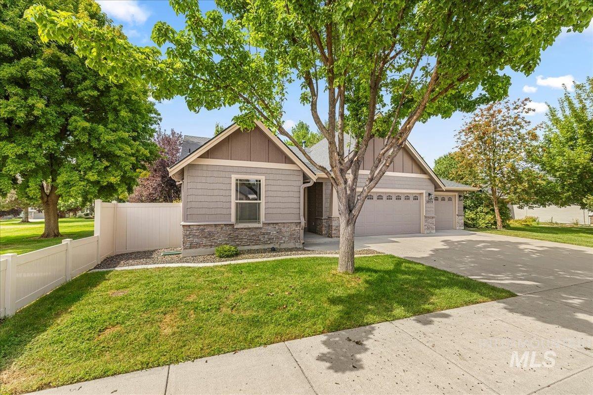 5979 S Atwell Grove Ave, Boise, Idaho 83709, 3 Bedrooms, 2 Bathrooms, Residential For Sale, Price $525,000, 98961285