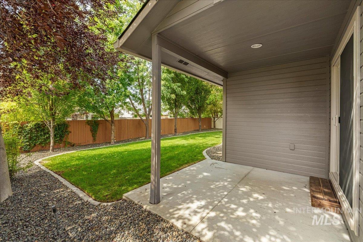 5979 S Atwell Grove Ave, Boise, Idaho 83709, 3 Bedrooms, 2 Bathrooms, Residential For Sale, Price $525,000, 98961285