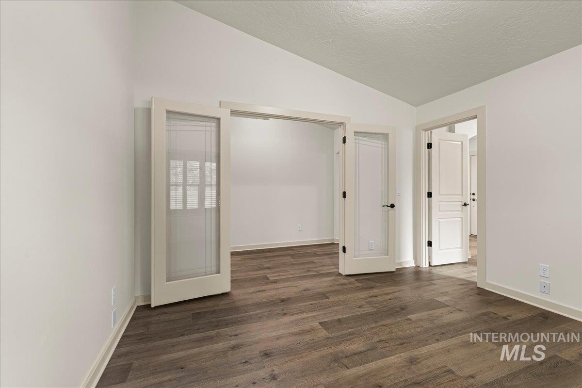 5979 S Atwell Grove Ave, Boise, Idaho 83709, 3 Bedrooms, 2 Bathrooms, Residential For Sale, Price $525,000, 98961285
