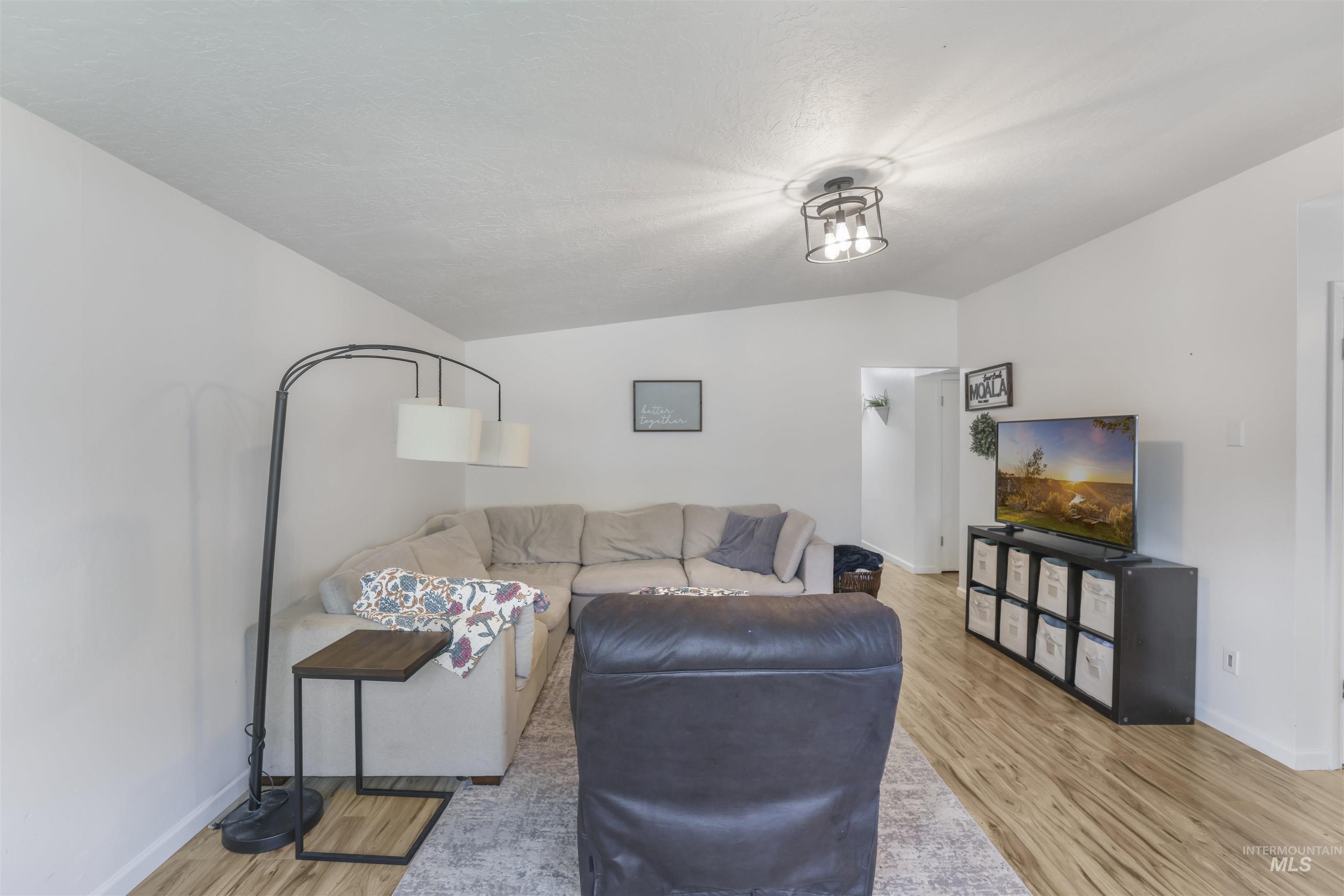 419 E Ave E, Jerome, Idaho 83338, 3 Bedrooms, 1.5 Bathrooms, Residential For Sale, Price $269,000, 98961287
