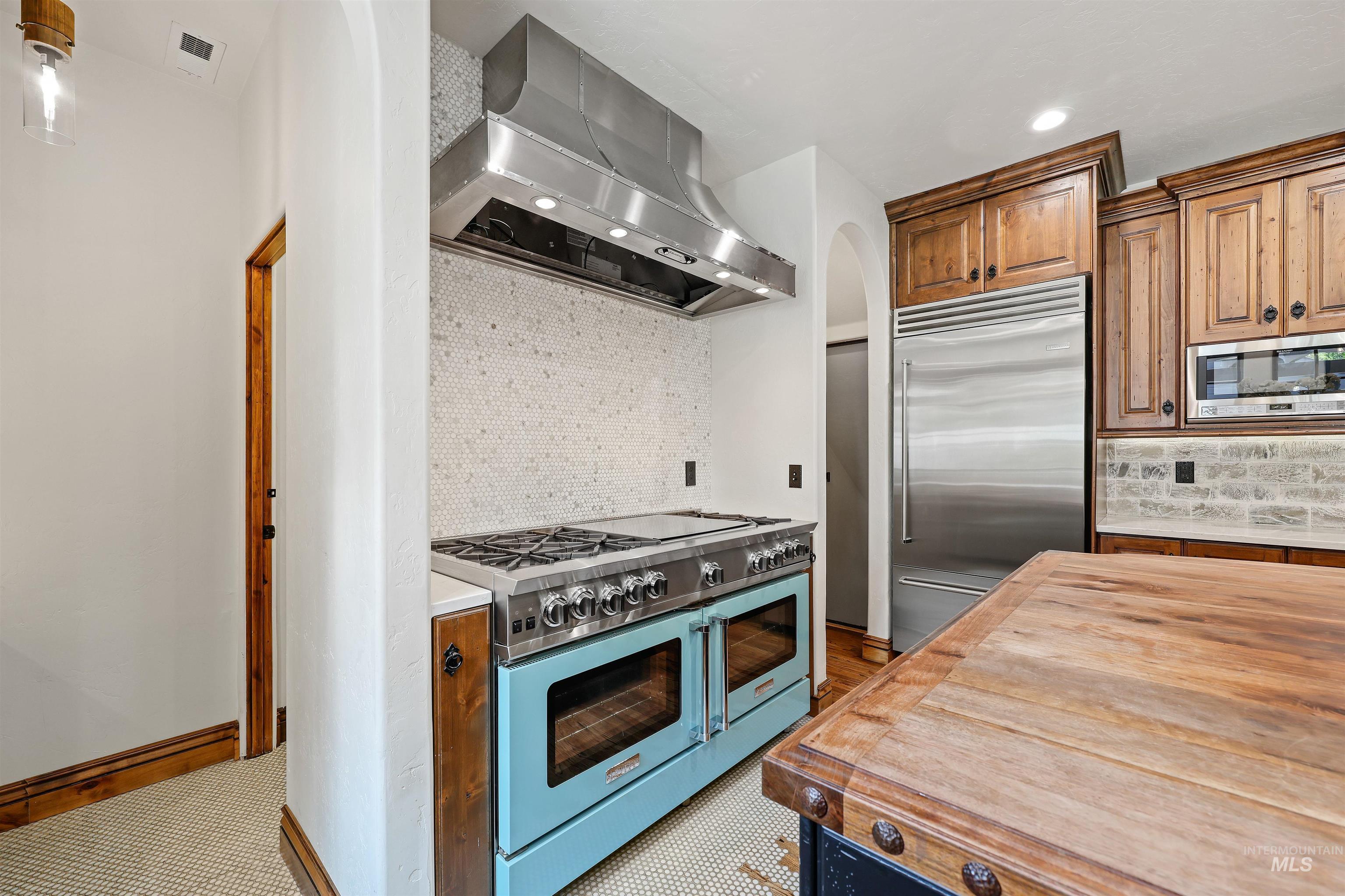 1905 W Washington Street, Boise, Idaho 83702, 5 Bedrooms, 3.5 Bathrooms, Residential For Sale, Price $1,799,900, 98961294