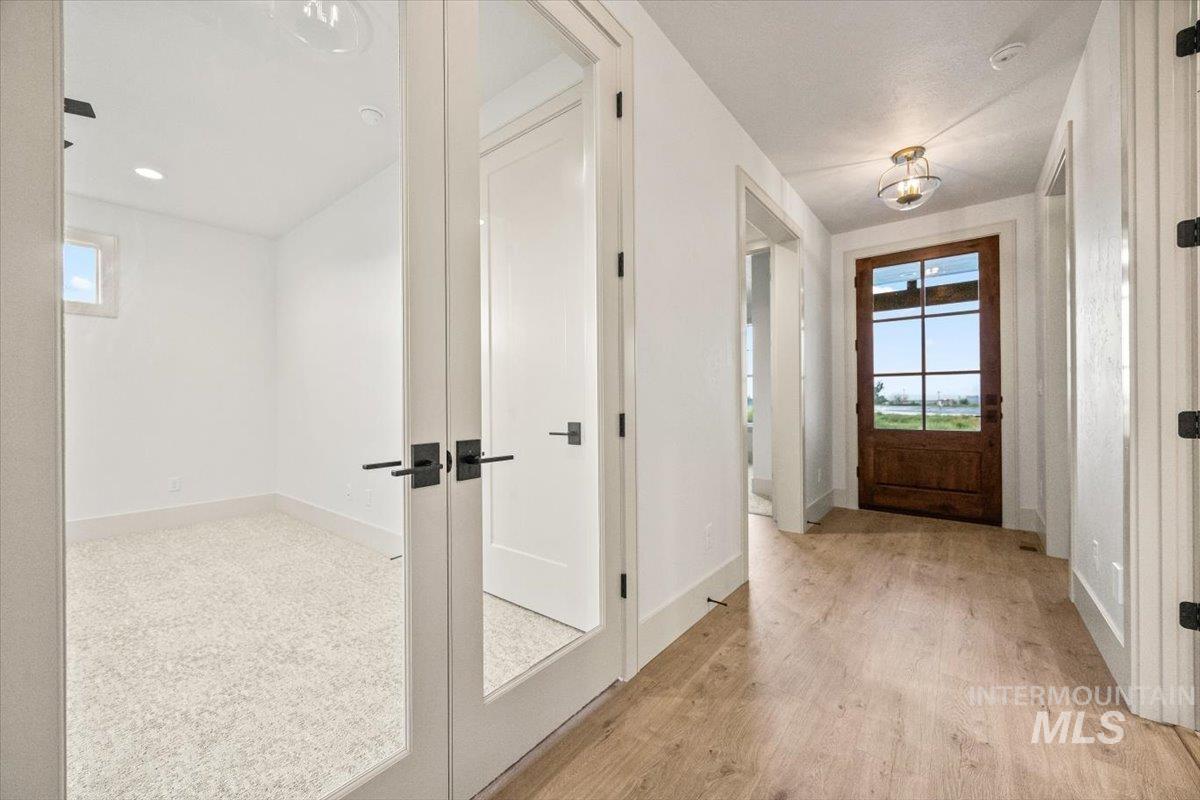 7462 E Newcastle Dr, Nampa, Idaho 83687, 3 Bedrooms, 3 Bathrooms, Residential For Sale, Price $959,900, 98961296