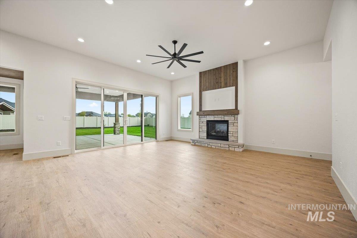 7462 E Newcastle Dr, Nampa, Idaho 83687, 3 Bedrooms, 3 Bathrooms, Residential For Sale, Price $959,900, 98961296