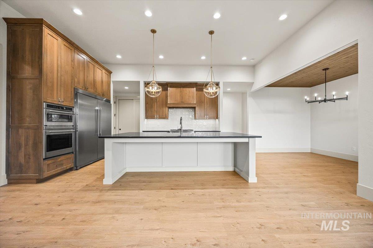 7462 E Newcastle Dr, Nampa, Idaho 83687, 3 Bedrooms, 3 Bathrooms, Residential For Sale, Price $959,900, 98961296