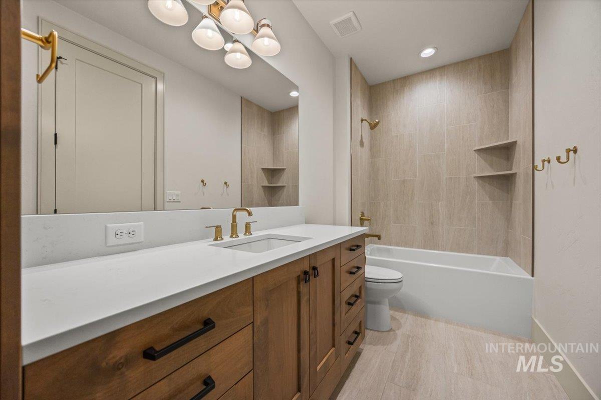 7462 E Newcastle Dr, Nampa, Idaho 83687, 3 Bedrooms, 3 Bathrooms, Residential For Sale, Price $959,900, 98961296