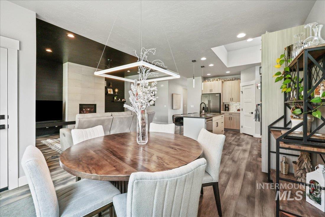 2033 S Stonyfield Pl, Boise, Idaho 83709-5508, 3 Bedrooms, 2 Bathrooms, Residential For Sale, Price $515,000, 98961299
