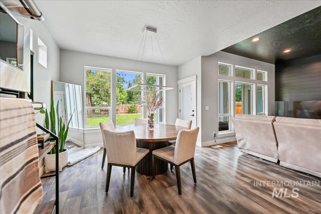 2033 S Stonyfield Pl, Boise, Idaho 83709-5508, 3 Bedrooms, 2 Bathrooms, Residential For Sale, Price $515,000, 98961299