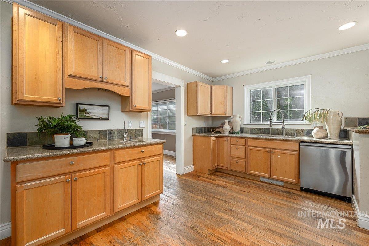 1113 N 20th St., Boise, Idaho 83702, 4 Bedrooms, 2 Bathrooms, Residential For Sale, Price $749,900, 98961303