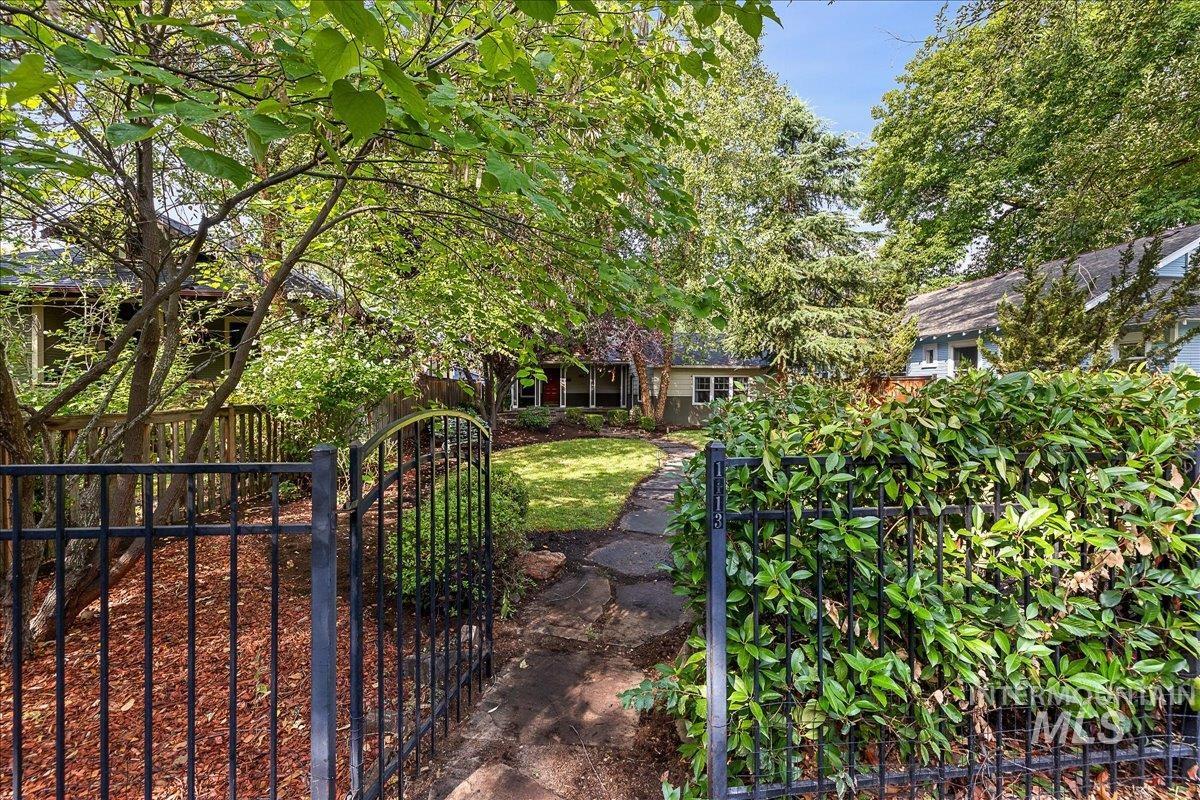 1113 N 20th St., Boise, Idaho 83702, 4 Bedrooms, 2 Bathrooms, Residential For Sale, Price $749,900, 98961303