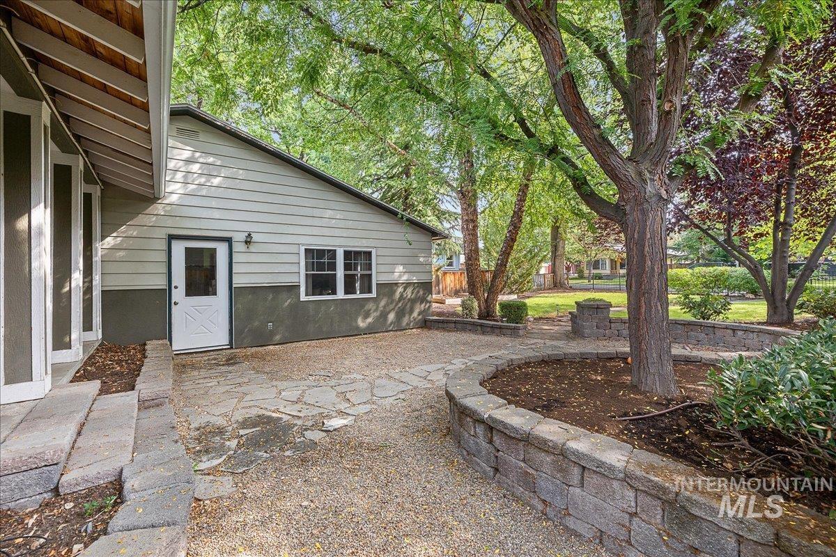1113 N 20th St., Boise, Idaho 83702, 4 Bedrooms, 2 Bathrooms, Residential For Sale, Price $749,900, 98961303
