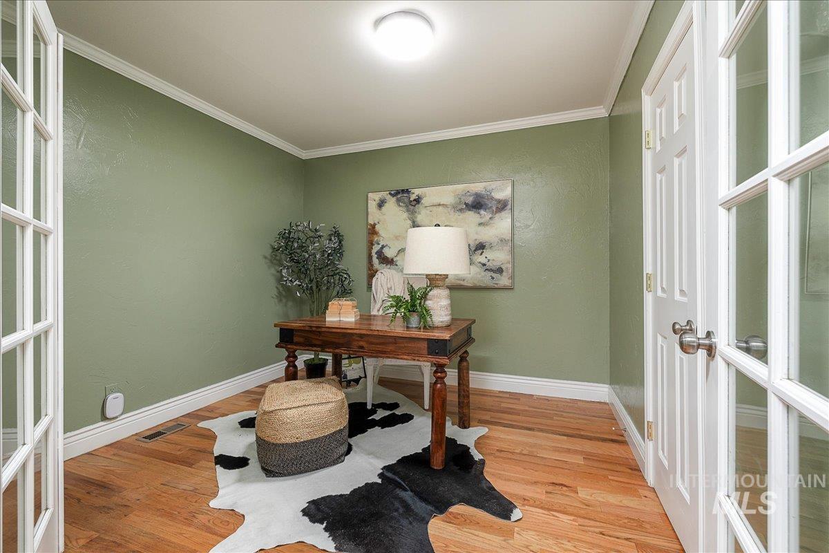 1113 N 20th St., Boise, Idaho 83702, 4 Bedrooms, 2 Bathrooms, Residential For Sale, Price $749,900, 98961303