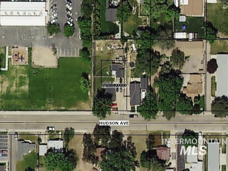 Aerial view of property's location with property boundaries highlighted