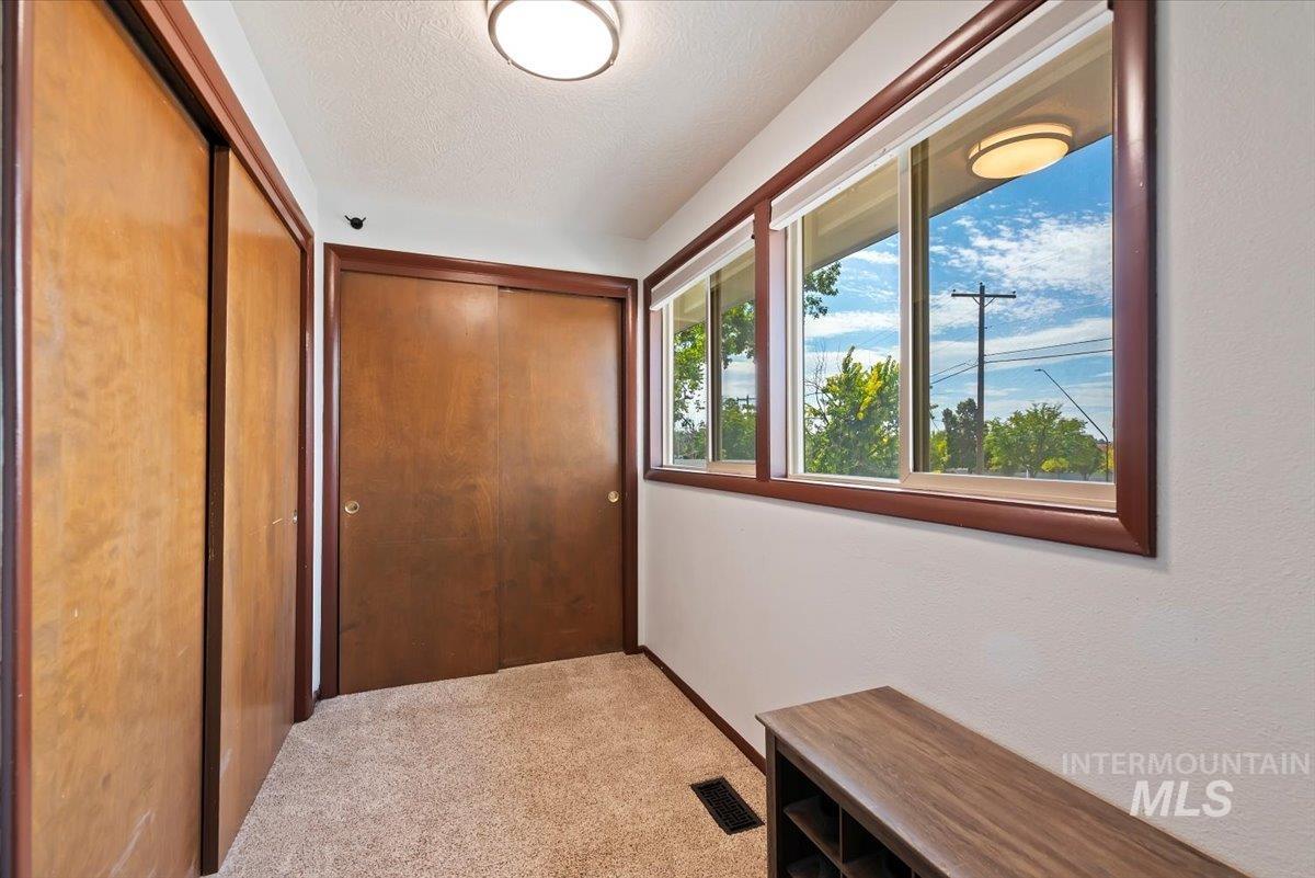 3470 S Cole, Boise, Idaho 83709, 5 Bedrooms, 2.5 Bathrooms, Residential For Sale, Price $799,900, 98961313