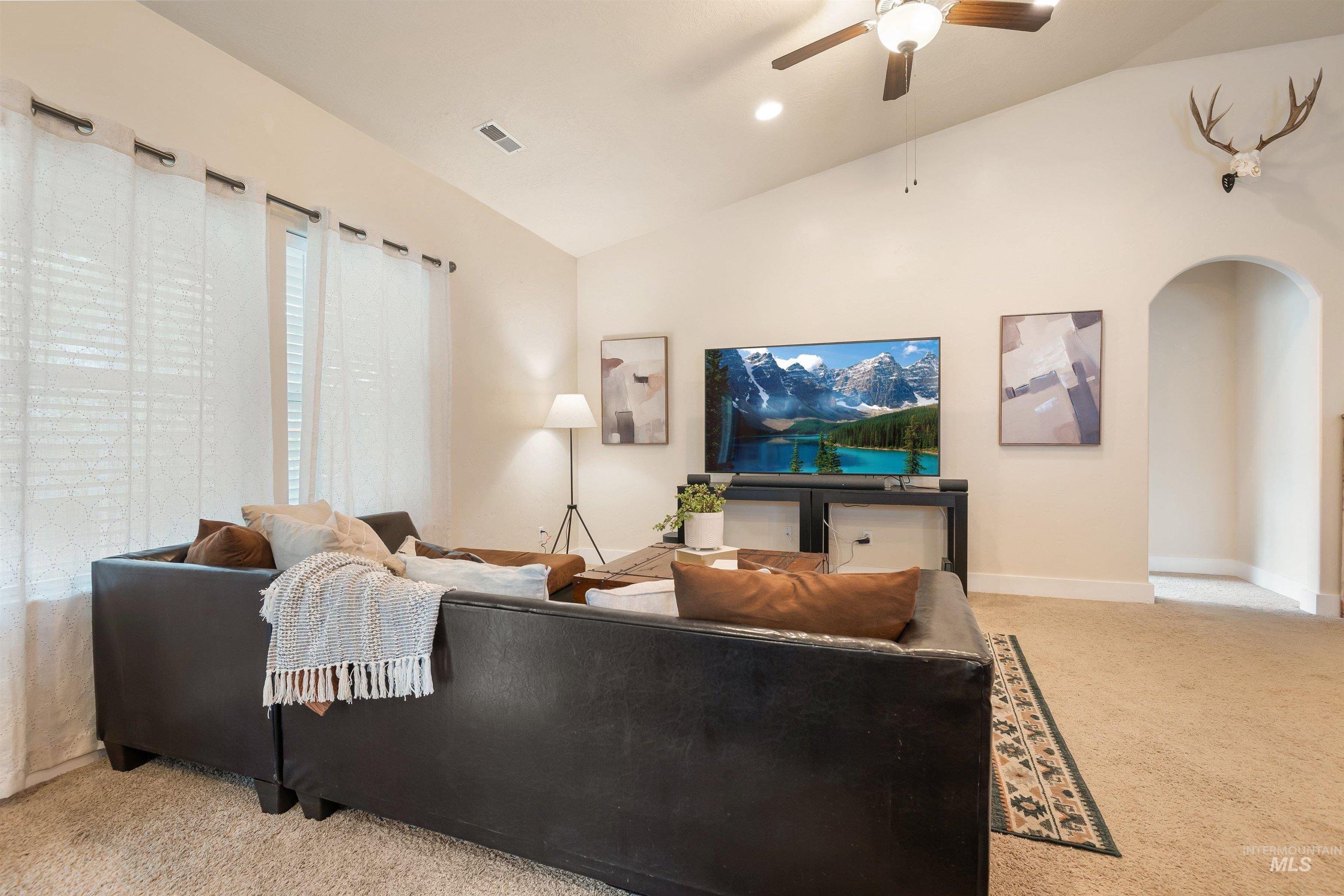 1567 NE Cinder Loop, Mountain Home, Idaho 83647, 3 Bedrooms, 2 Bathrooms, Residential For Sale, Price $375,000, 98961315