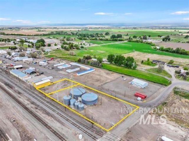 Aerial view of property's location featuring property parcel outlined