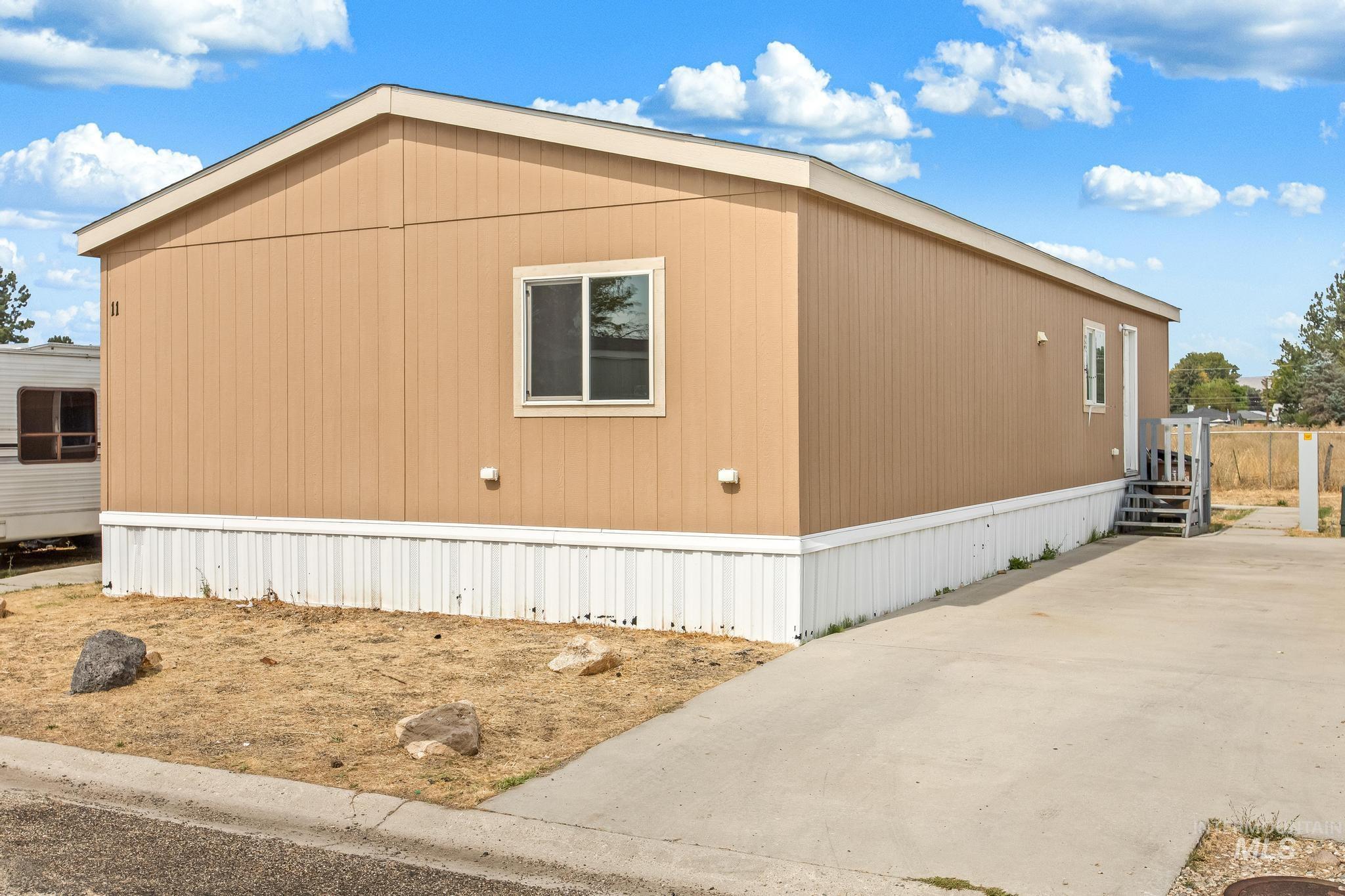 View of property exterior