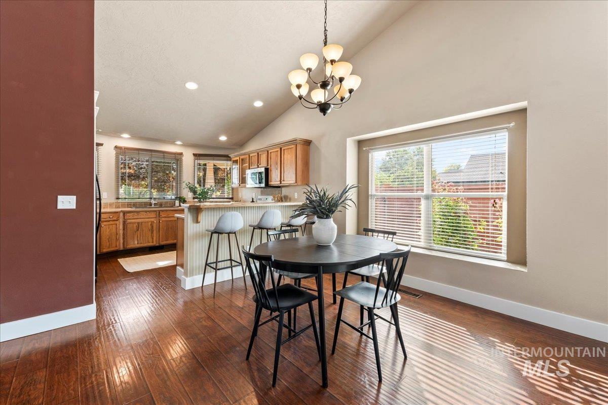11335 W Hazelwood Dr, Boise, Idaho 83709, 3 Bedrooms, 2 Bathrooms, Residential For Sale, Price $459,990, 98961361