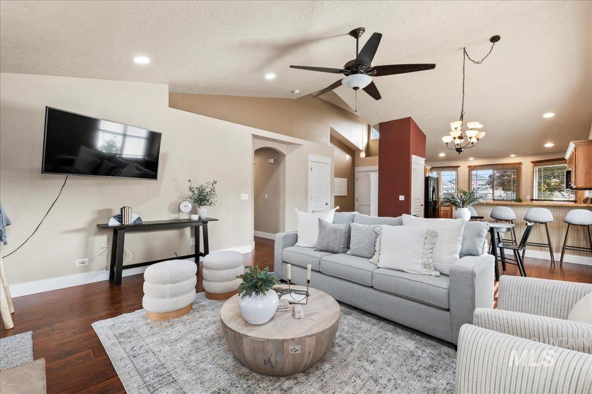 11335 W Hazelwood Dr, Boise, Idaho 83709, 3 Bedrooms, 2 Bathrooms, Residential For Sale, Price $459,990, 98961361
