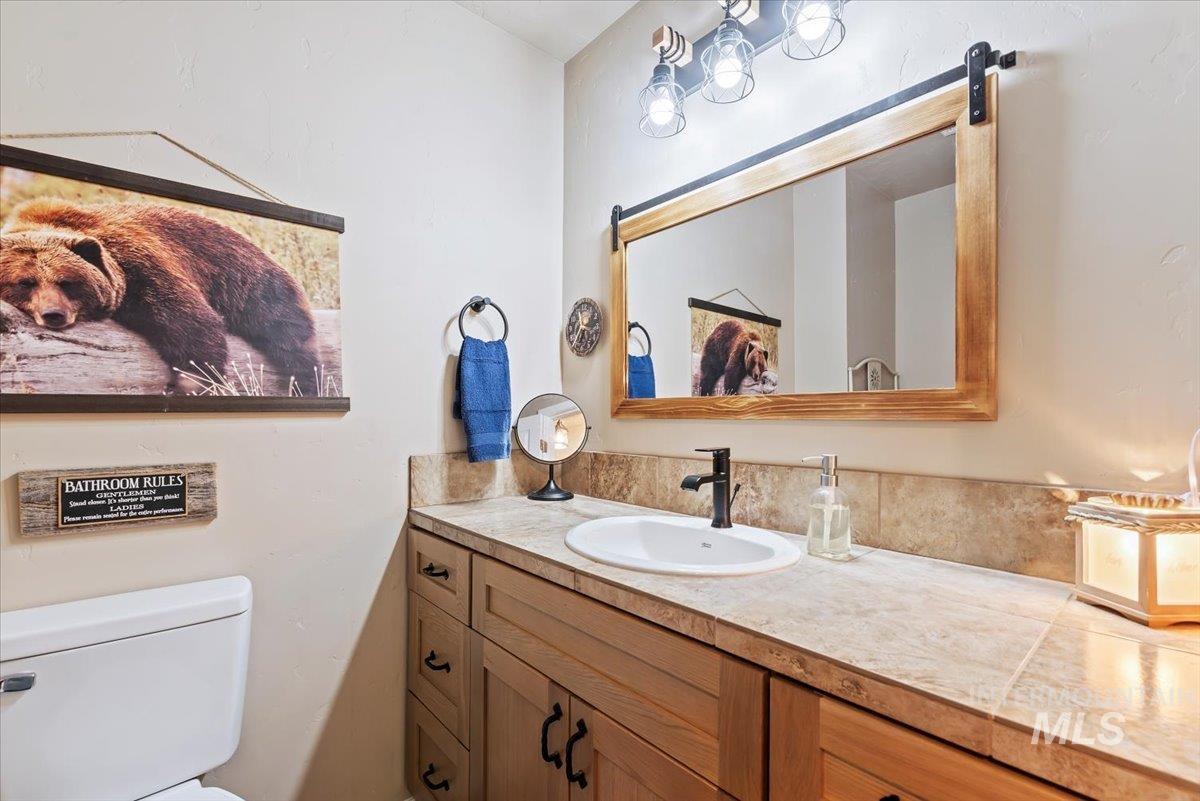 424 Lindenwood, Nampa, Idaho 83686, 2 Bedrooms, 2 Bathrooms, Residential For Sale, Price $450,000, 98961381