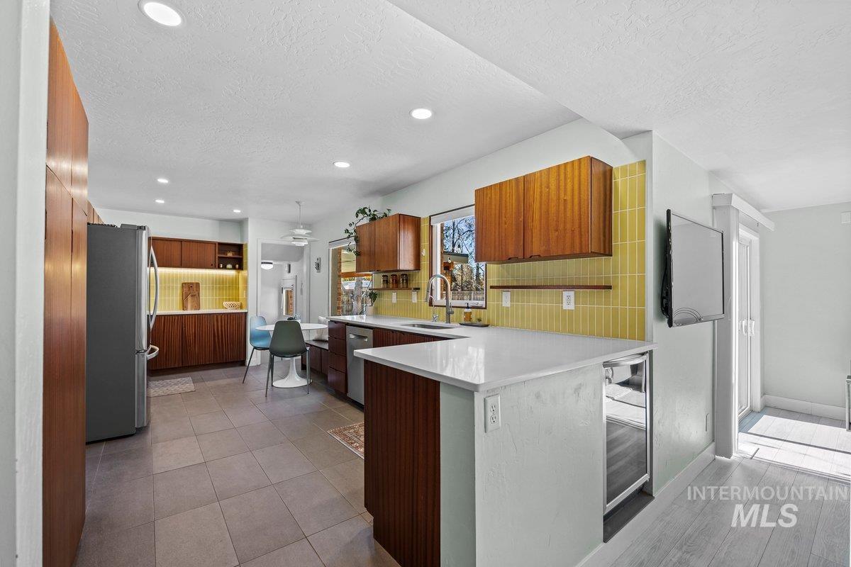 1903 N Laurel, Boise, Idaho 83706, 5 Bedrooms, 3 Bathrooms, Residential For Sale, Price $835,000, 98961382