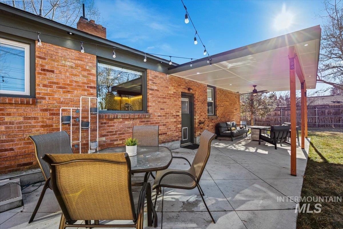 1903 N Laurel, Boise, Idaho 83706, 5 Bedrooms, 3 Bathrooms, Residential For Sale, Price $835,000, 98961382