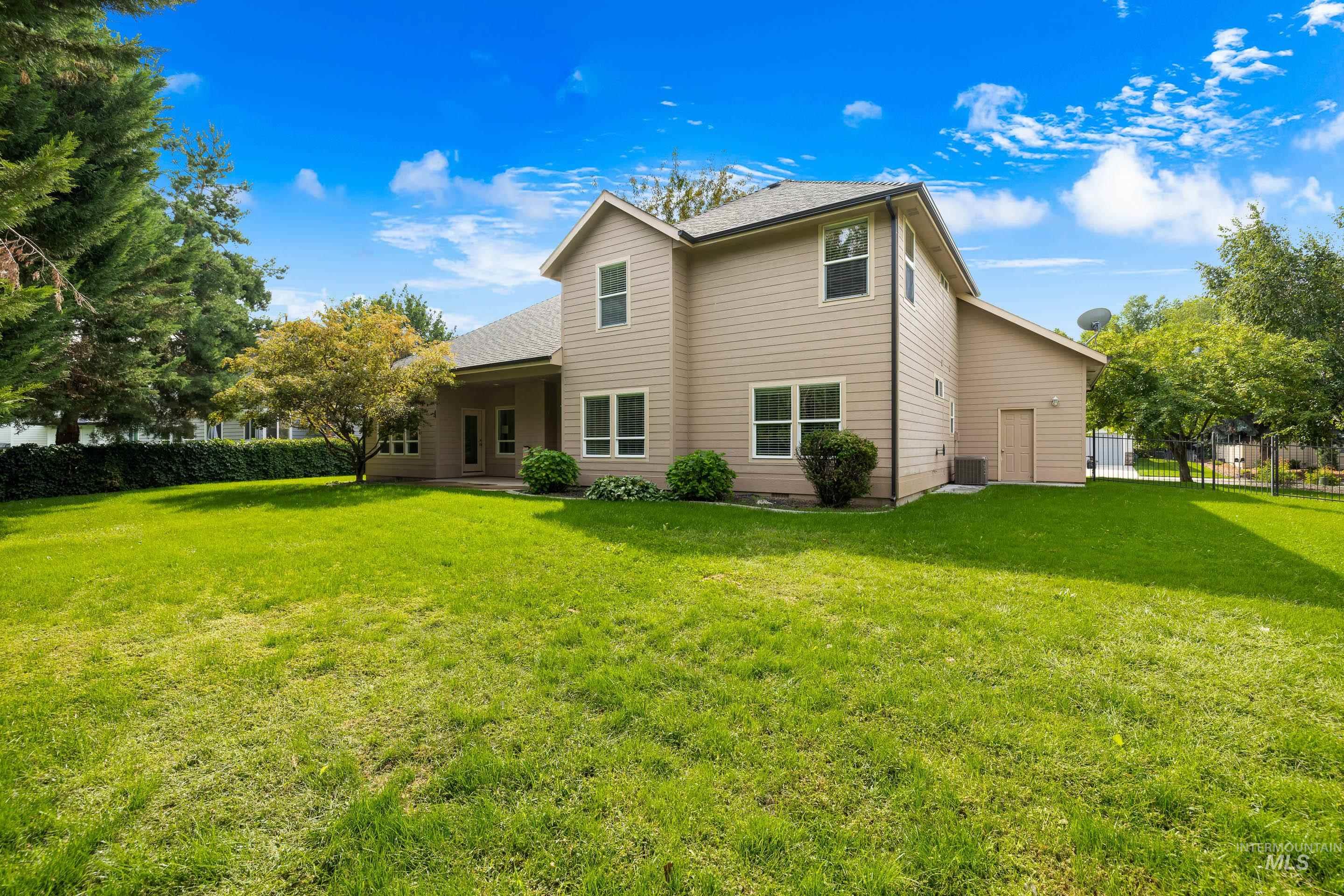 6048 Harbor Town Pl, Boise, Idaho 83714, 5 Bedrooms, 4 Bathrooms, Residential For Sale, Price $799,900, 98961384