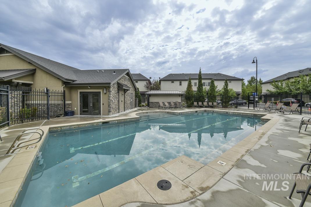 3235 E. Front Runner Lane, Boise, Idaho 83716, 3 Bedrooms, 2.5 Bathrooms, Residential For Sale, Price $800,000, 98961392
