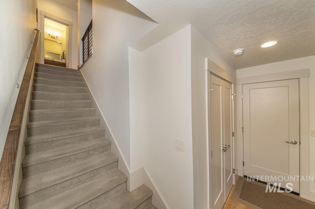 3235 E. Front Runner Lane, Boise, Idaho 83716, 3 Bedrooms, 2.5 Bathrooms, Residential For Sale, Price $800,000, 98961392