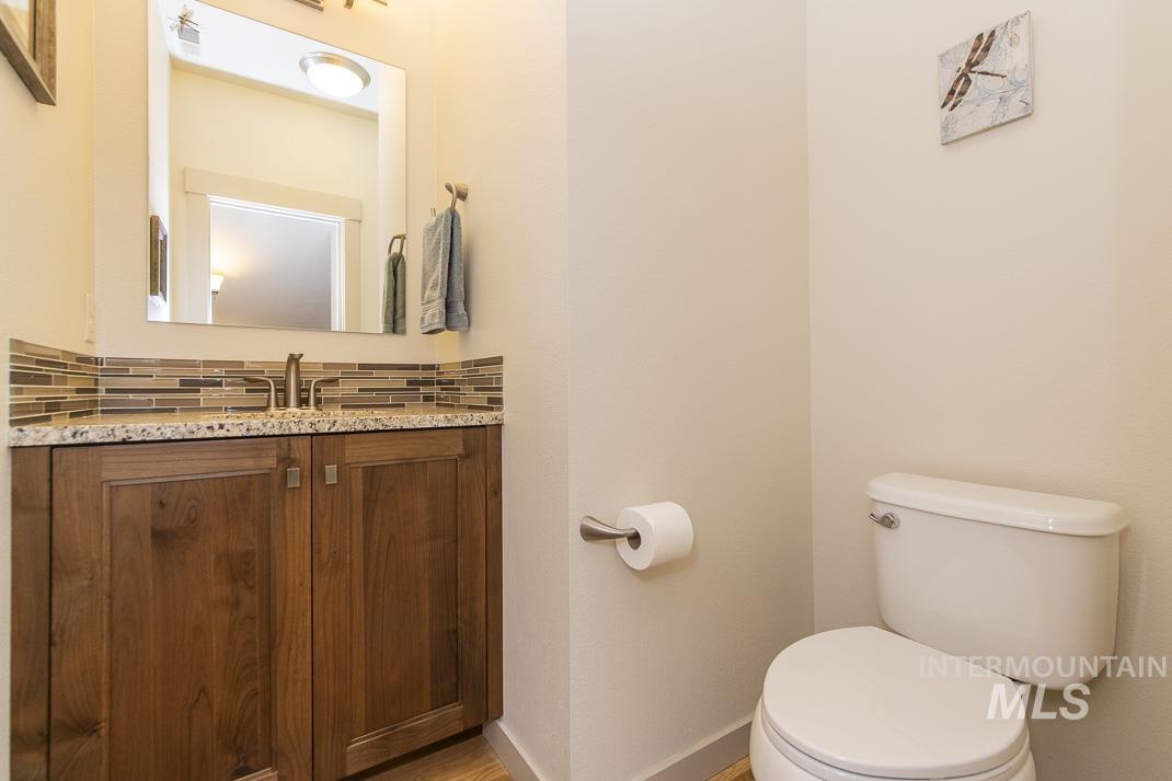 3235 E. Front Runner Lane, Boise, Idaho 83716, 3 Bedrooms, 2.5 Bathrooms, Residential For Sale, Price $800,000, 98961392