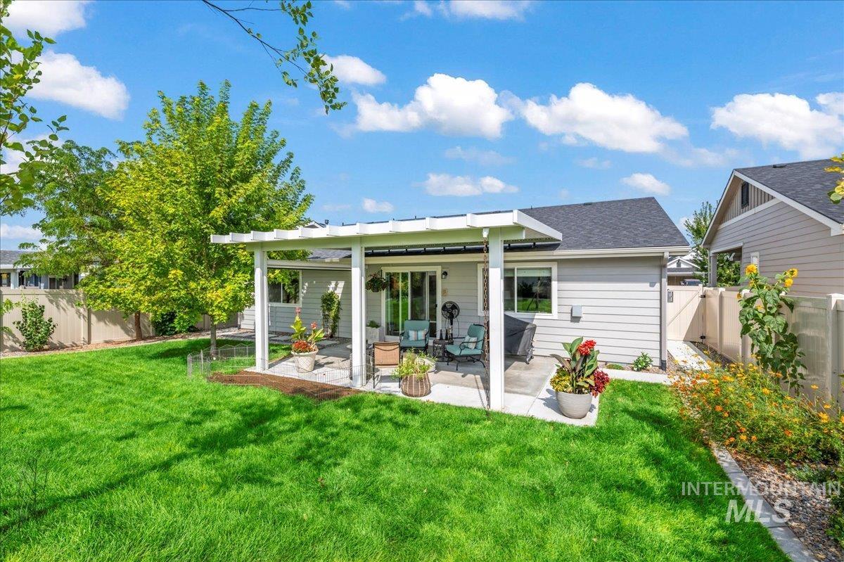 1271 E Whig Dr, Kuna, Idaho 83634, 3 Bedrooms, 2 Bathrooms, Residential For Sale, Price $439,900, 98961395