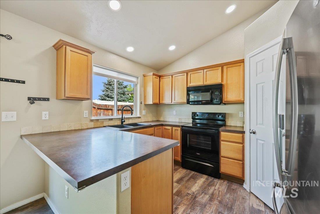 5759 S Moon Land Ave., Boise, Idaho 83709, 4 Bedrooms, 2.5 Bathrooms, Residential For Sale, Price $435,000, 98961400